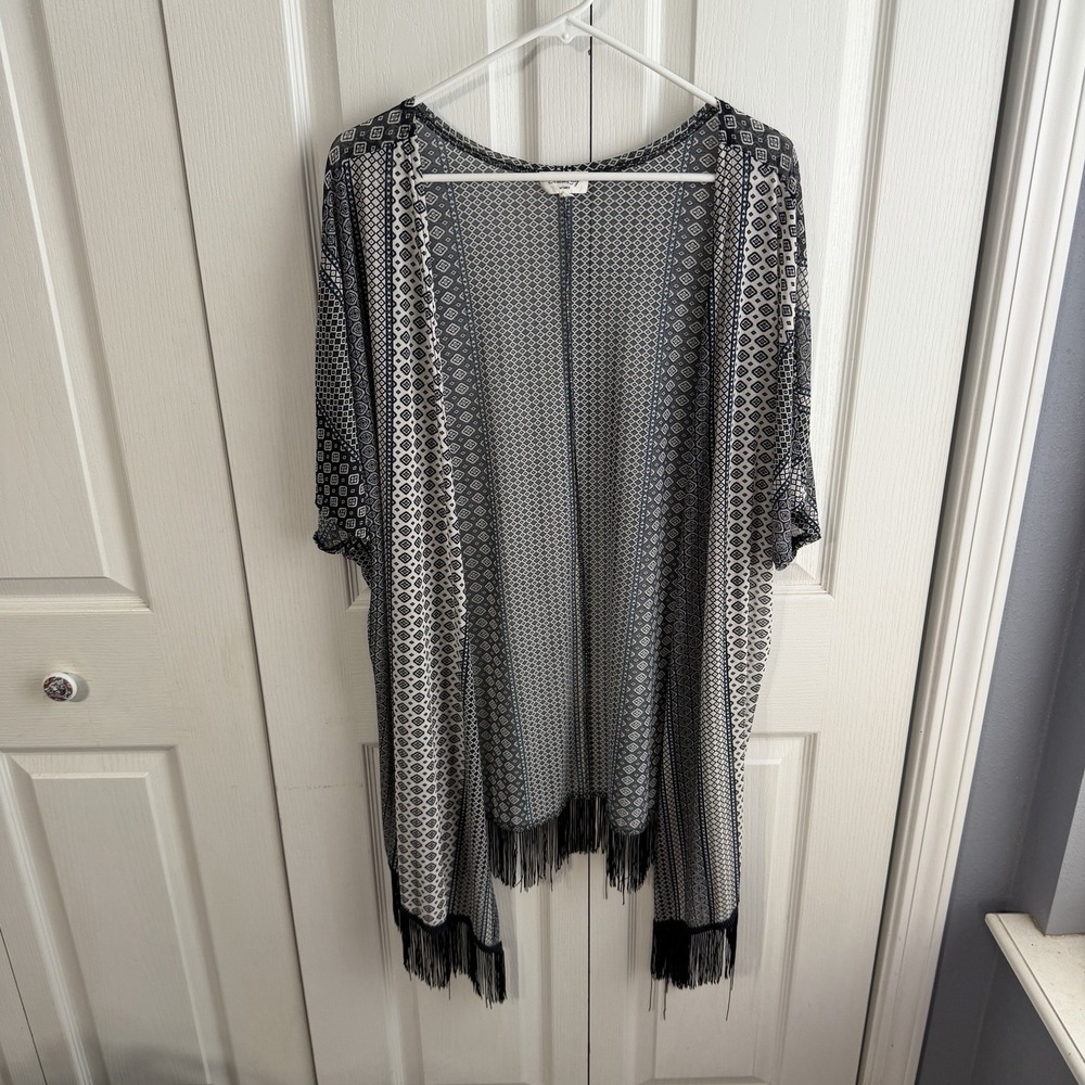 Siren Lily Geometric Semi Sheer Fringe Open Front Cardigan Women's Size 2X Beach